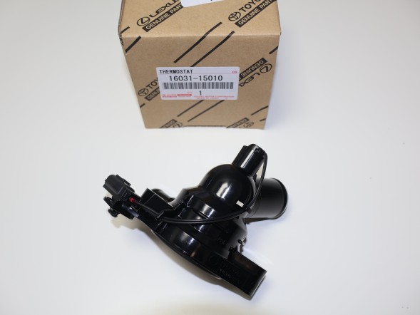 Toyota OE Корпус термостата OE TOYOTA 16031-15010
