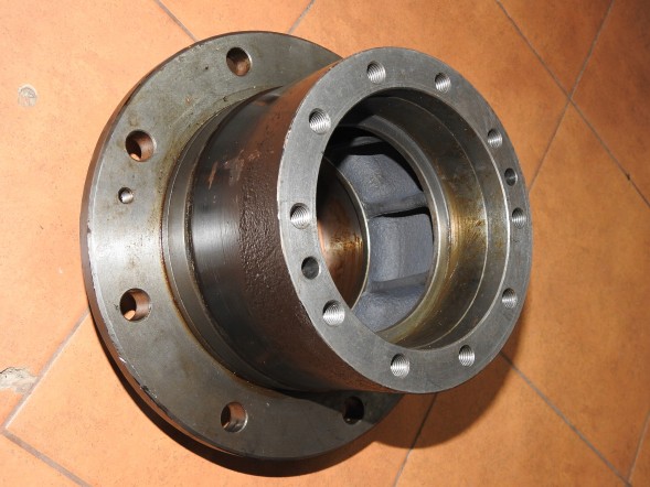 Autosan 4050450800 Маточина колеса задня Autosan H9 N/KPL