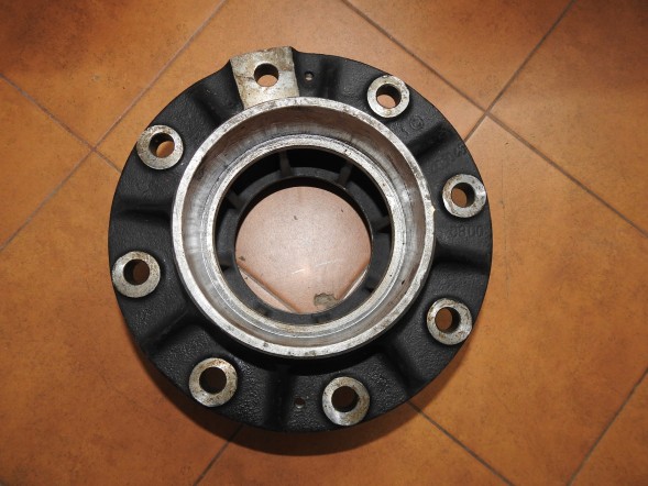 Autosan 4050450800 Маточина колеса задня Autosan H9 N/KPL
