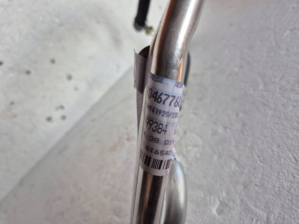 Chrysler OE 04677601AD Шланг шнура охолоджуючої рідини 04677601ad chrysler grand voyager v 2.8 crdi