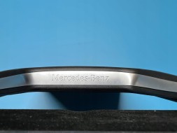 Mercedes-Benz OE MTR100352, 2058202201, A2058202201, A-205-820-22-01 ТРИМАЧ ПІД iPad AIR2 MERCEDES-BENZ А2058202201