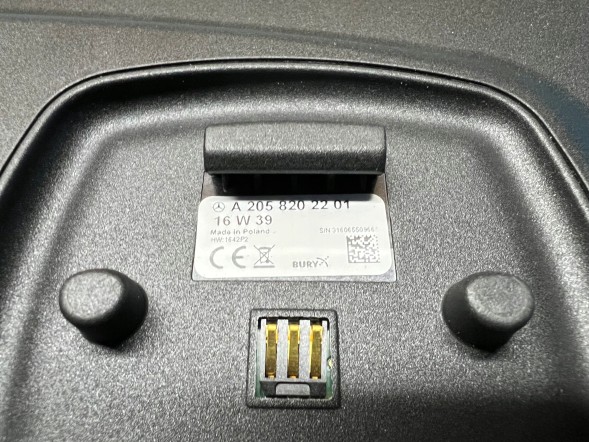 Mercedes-Benz OE MTR100352, 2058202201, A2058202201, A-205-820-22-01 ТРИМАЧ ПІД iPad AIR2 MERCEDES-BENZ А2058202201