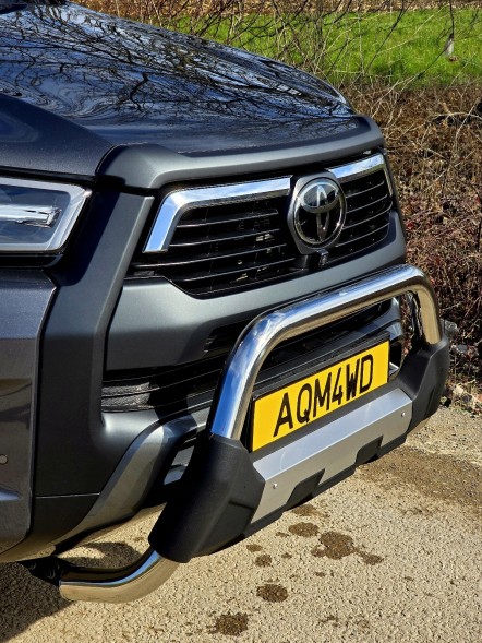 Китай PWT15_TH0515 Спинка передня Amazon хром кенгуру труби Toyota Hilux 2005-2015