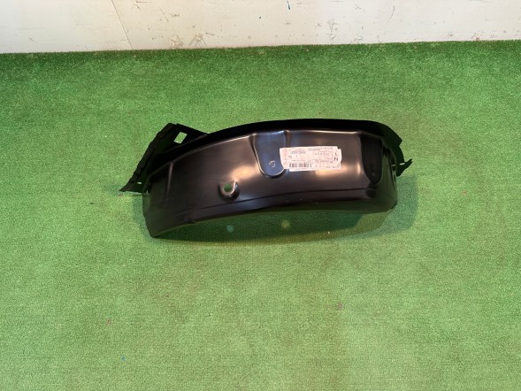 Mercedes-Benz OE MERCEDES C KLASA W205 WNĘKA OBUDOWA KOŁA ВНУТРІШНЄ НАДКОЛЕСО A205630650264