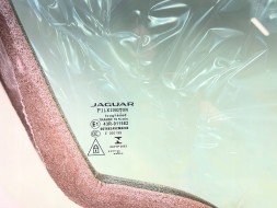 Jaguar OE T4A1192 pmi150921 ШВИДКА БІЧНА ПРАВА ПЕРЕДНЯ ШИБА JAGUAR F PACE X761 T4A1192
