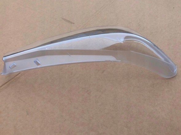 ВОЛЛЕР L.169/405. Абажур скло праве переднє для bmw 4 m3 m4 f32 f33 f36 f80 f82 f83 передліфт