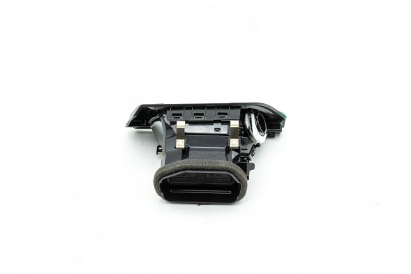 BMW OE 64229218550 Решітка повітрозабірника права BMW F30 F32 F34 F36 F83