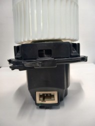 Renault OE 272103931R Вентилятор повітродувки renault oe 272103931r асо