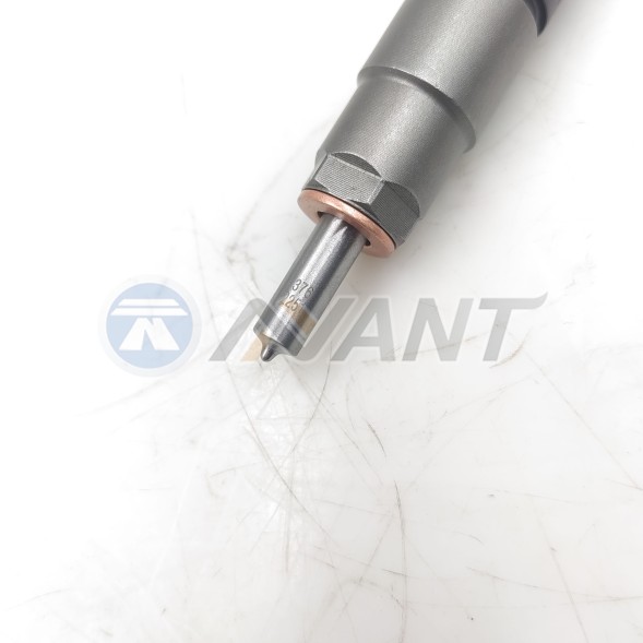 Diesel Fuel Injector Engine Assembly Injection Valves 0445110354