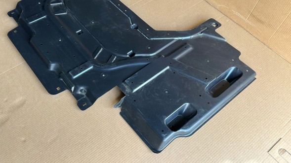 Toyota OE SU001-B3478 9842575980 PROACE CITY НИЖНЯ ПЕРЕДНЯ ЗАХИСНА ПАНЕЛЬ ДВИГУНА ДЛЯ TOYOTA PROACE CITY, RIFTER, BERLINGO