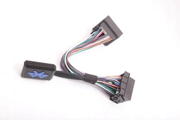 Китай BT5-AUB6-PA23 Bluetooth AUX адаптер для BMW