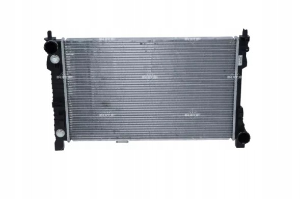 NRF 55310 55310/Nrf радіатор охолодження для w203 c-клас 00-