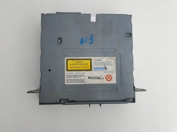 BMW OE MRKA BMW F10 F11 RADIO CD 9271931 BMW F10 F11 РАДІО CD 9271931