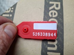 Fiat OE S26338944 НАПРАВЛЯЮЧА ПОВІТРЯЗАБІРНИКА 519744470 FIAT DOBLO II 2010-