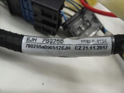 Dacia OE 8201278646 ВСТАНОВЛЕННЯ ПРИЧІПНОГО ГАКА 13 ШТ