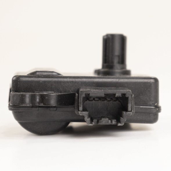 Fiat OE Привід кришки змішувача клімат-контролю OE K68224186AA