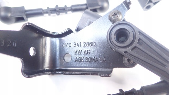Audi OE 4M0907504A czujnik prawy Датчик рівнеру освітлення 4m0907504a 4m0941286d