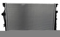 AC 68197299AA, 68197299AB, 68197299AC Радіатор chrysler 200 2015 - 2017 р.В