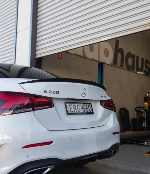 Китай MERCEDES W177 A200 LOTKA SPOILER DOKŁADKA TYLNA SEDAN CZARNY POŁYSK MERCEDES W177 A200 ЛЬОТОК СПОЙЛЕР НАКЛАДКА ЗАДНЯ СЕДАН ЧОРНИЙ ГЛЯНЕЦЬ