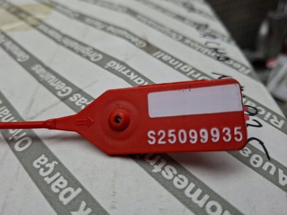 Renault OE S25099935 ПОВІТРОВІД 960156577R RENAULT TRAFIC IV 2021-
