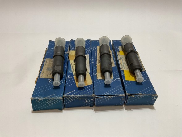 Mercedes-Benz OE A0000178621 Mercedes-benz t2 o 302 / unimog / тойота ленд крузер j4 j5 інжектори