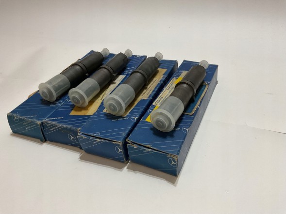 Mercedes-Benz OE A0000178621 Mercedes-benz t2 o 302 / unimog / тойота ленд крузер j4 j5 інжектори