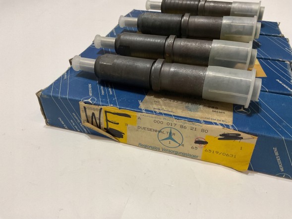 Mercedes-Benz OE A0000178621 Mercedes-benz t2 o 302 / unimog / тойота ленд крузер j4 j5 інжектори