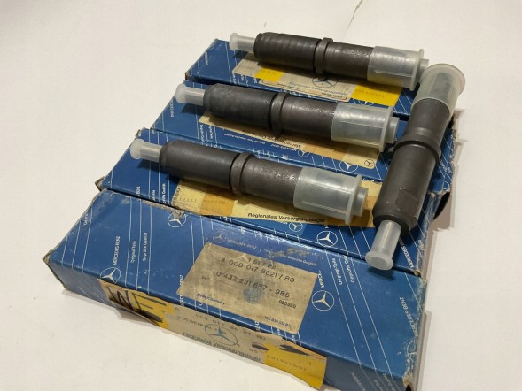 Mercedes-Benz OE A0000178621 Mercedes-benz t2 o 302 / unimog / тойота ленд крузер j4 j5 інжектори