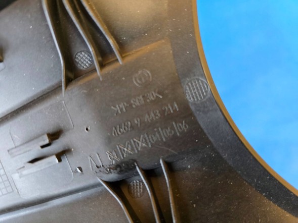 BMW OE QUA11040 Основа кріплення номерного знака BMW R1300GS 9443214 НОВА