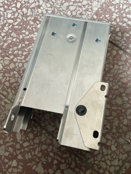 Volvo OE Ліва зона зминання Volvo OE 32348547