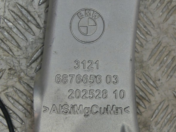 BMW OE 6876656 1543561 31216876656 BMW XM G09 КРОСОВЕР МАТОЧИНА ПЕРЕДНЯ ПРАВА 6876656 1543561