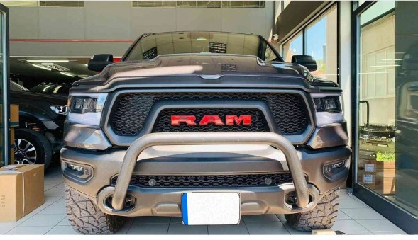 Timbernet T22_DR Спинка передня Bull чорна Dodge RAM 1500 5th Gen 2019-