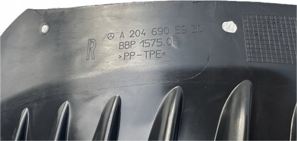 Mercedes-Benz OE NADKOLE PRZOD PRZEDNIE PRAWE MERCEDES C W204 ORYGINAL NOWE 2046905930 НАДКОЛЕСО ПЕРЕДНЄ ПРАВЕ MERCEDES C W204 ОРИГІНАЛ 2046905930
