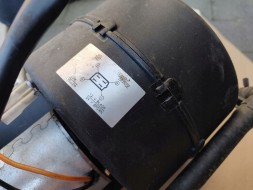 Mercedes-Benz OE 6401570e 12140534 Повітродувка обігрівача вентилятор kalori mercedes v клас vito w447