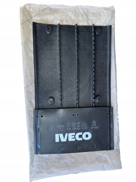 Iveco OE Бризковик лівий - підкрилок IVECO EUROCARGO OE 504157563