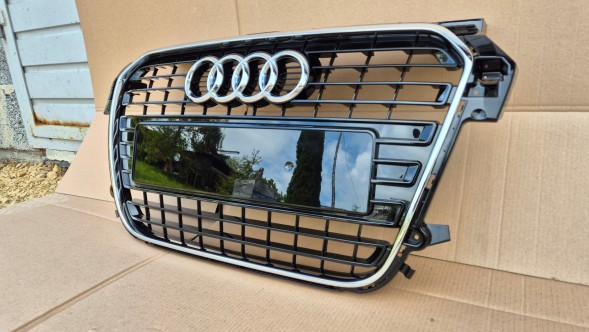 Audi OE GRILL AUDI A1 8X0 10-14 BLACK POŁYSK Решітка радіатора GRILL Audi A1 8X0 10-14 OE 8X0853651 ЧОРНИЙ ГЛЯНЕЦЬ ОРИГІНАЛ НОВИЙ