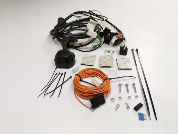 Kia OE Комплект проводки фаркопа KIA HYUNDAI OE KI047BGB RP 0 E9190 1H407