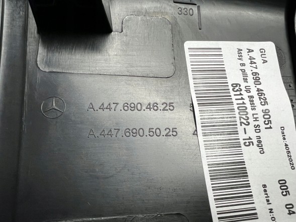 Mercedes-Benz OE NOWA ORYGINALNA LEWA GÓRNA OSŁONA SŁUPKA B MERCEDES VITO W447 A4476904625 НОВА ОРИГІНАЛЬНА ЛІВА ВЕРХНЯ КРИШКА СТІЙКИ B MERCEDES VITO W447 A4476904625