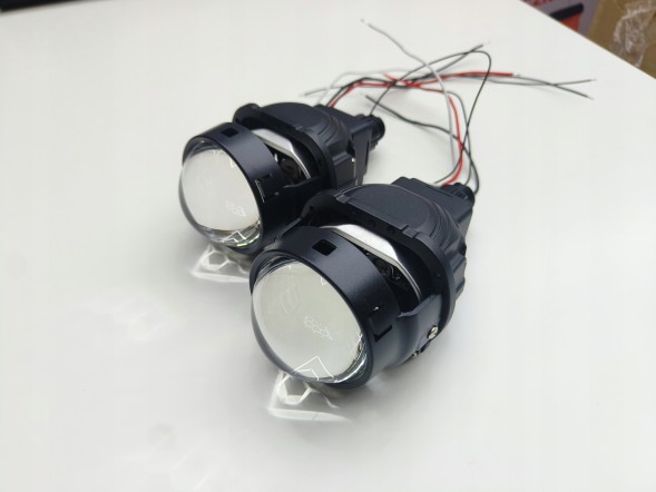 Китай 2,5biledLASER Лінзи BILED BI-LED 2,5" з лазером, ТОП 150W 2 світловідбивача - ЛАЗЕР