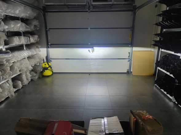 Китай 2,5biledLASER Лінзи BILED BI-LED 2,5" з лазером, ТОП 150W 2 світловідбивача - ЛАЗЕР