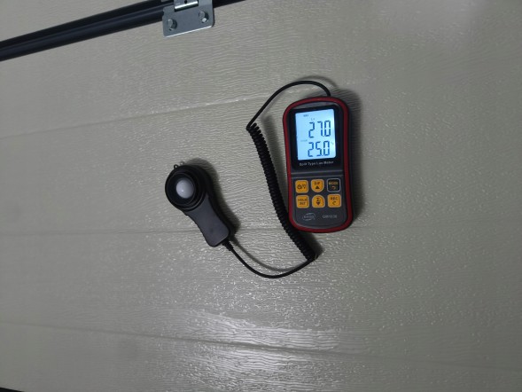 Китай 2,5biledLASER Лінзи BILED BI-LED 2,5" з лазером, ТОП 150W 2 світловідбивача - ЛАЗЕР