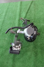 Suzuki OE 131010-13760 13101013760 СЕРВО ГАЛЬМІВНИЙ НАСОС ABS КОРЕКТОР SUZUKI JIMNY ЄВРОПА ДИЗЕЛЬ 2005Р > 2011Р