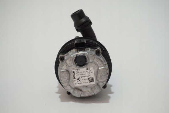 BMW OE 8637953 Bmw електрична додаткова помпа води 8637953 нова оригінал
