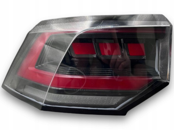 Volkswagen OE A32 ГОЛЬФ VIII 2019- ЛАМПА ЗАДНЯ ЛІВА LED IQ LIGHT 5H0945207B !J