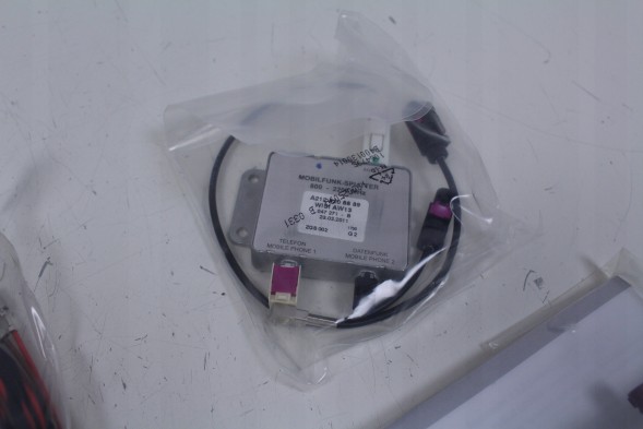 Mercedes-Benz OE МОНТАЖНИЙ КОМПЛЕКТ HOTSPOT MERCEDES A2129001816