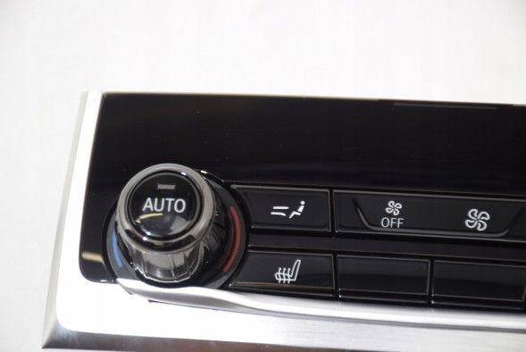 BMW OE 9392541 BMW panel BMW 7 G11 G12 Панель клімату для задніх пасажирів центрального тунелю, кераміка