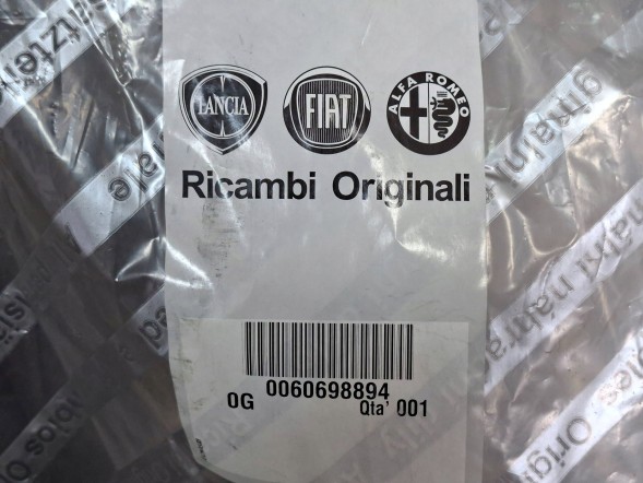 Alfa Romeo OE S27730391 ЗАДНЕ ПРАВЕ РОЗШИРЕННЯ КРИЛА ALFA ROMEO GT 04- OEM 60698894