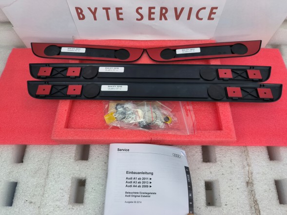 Audi OE 8V4071300B Audi a3 rs3 a4 rs4 світлодіодні порогові планки з підсвічуванням quattro 8v4071300b