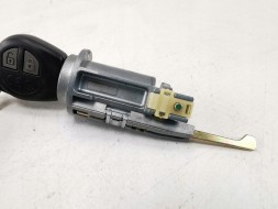 Suzuki OE КОМПЛЕКТ ЗАМКА SUZUKI ОРИГІНАЛ 3710458890