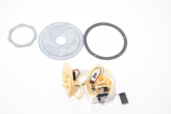 BMW OE 5A06496 5A1C944 BMW BMW X5 G05 X6 G06 X7 G07 LCI 30dX 40dX Паливний насос Датчик рівня палива Дизель